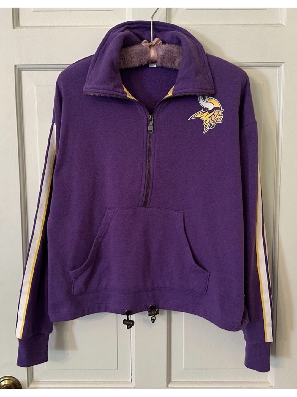 Minnesota Vikings M Pullover Sweatshirt NFL WEAR Erin Andrews Purple Half Zip